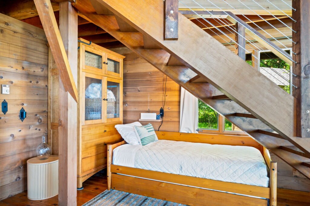 Day bed 2
