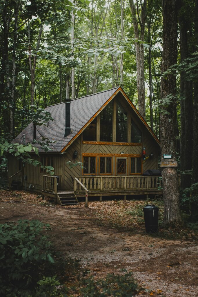 Heirloom Stock cabin 2